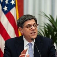 Portugal's Finance Minister Luis Albuquerque And US Treasury Secretary Jacob J. Lew News Conference